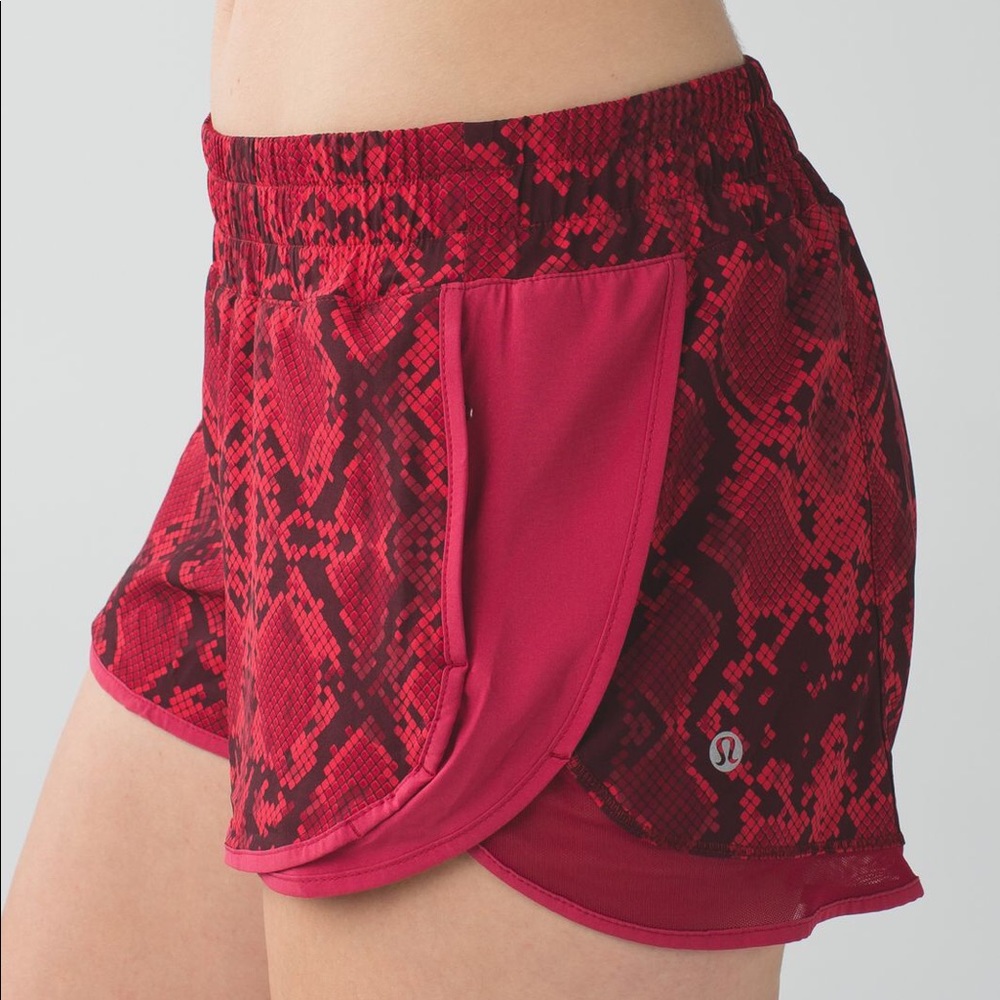 Lululemon red snake skin running shorts 4